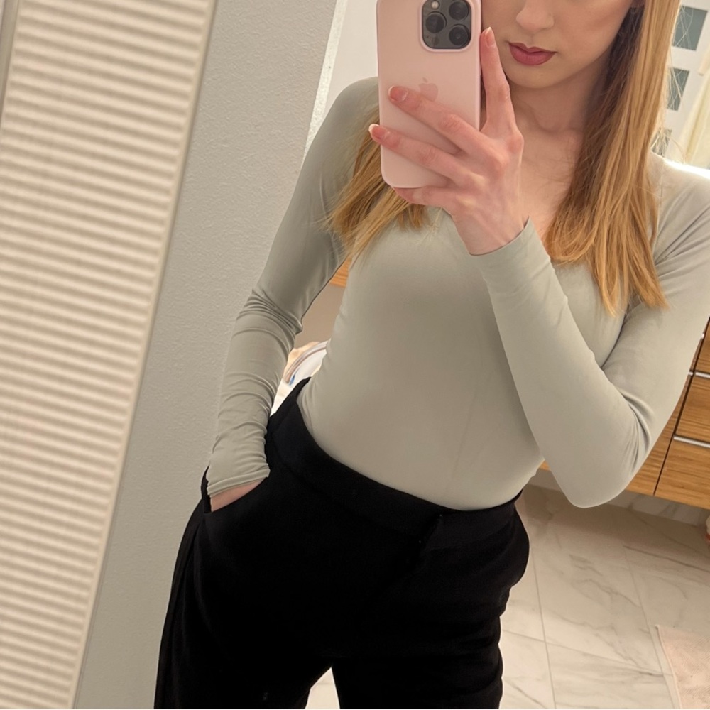 SKIMS Long Sleeve thong Bodysuit Sage